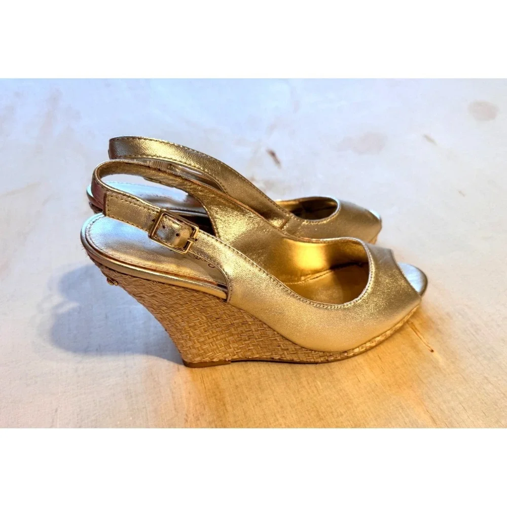 Lilly Pulitzer Kristin Wedge 8.5 Sandals Gold Metallic Leather Slingback OpenToe - Picture 4 of 15